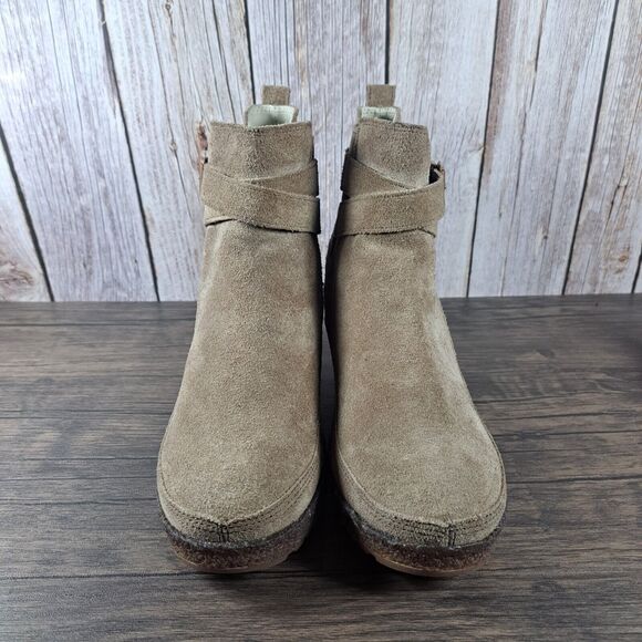 Merrell Tremblant Wedge Mid Bootie Suede Women's Sz 10.5 Stone (GUC) - Picture 2 of 9